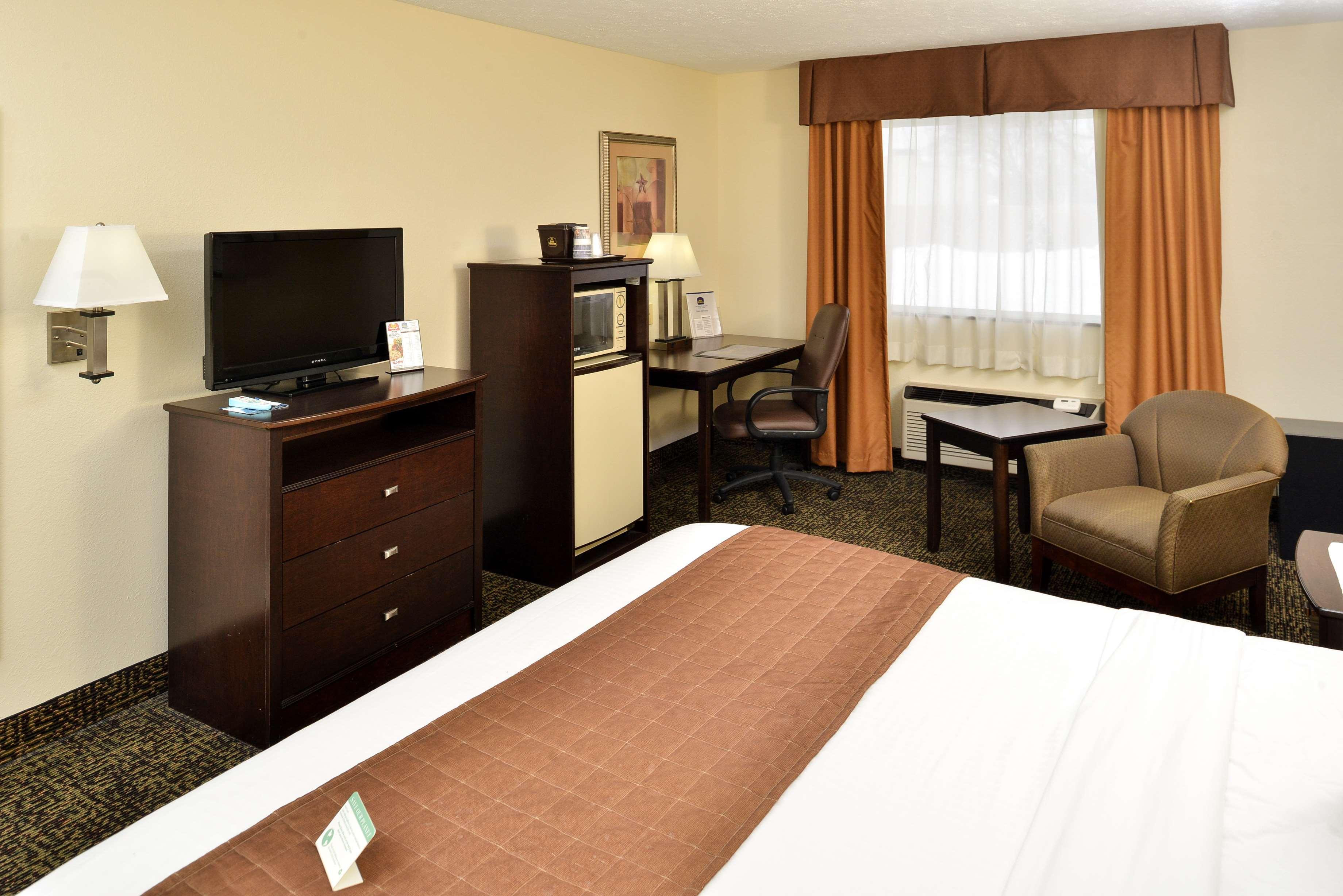 Hotel Western Elyria